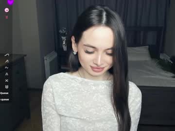 Nichelledorris Chaturbate stream image from February 23, 2026