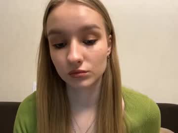 Albinaallgood Chaturbate stream image from February 23, 2026
