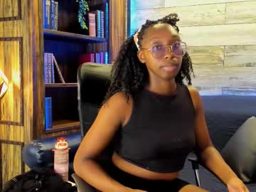 Rouselux Chaturbate stream image from February 23, 2026