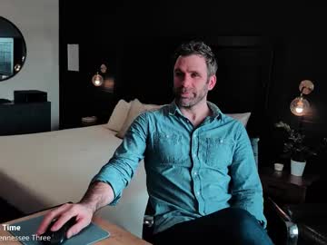 Multimedia_Llc Chaturbate stream image from February 23, 2026