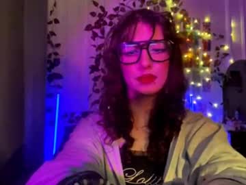 Moonvampiq Chaturbate stream image from February 23, 2026