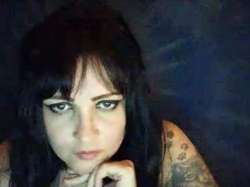 Kittytats21 Chaturbate stream image from February 24, 2026