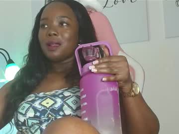 Shaira___ Chaturbate stream image from February 24, 2026