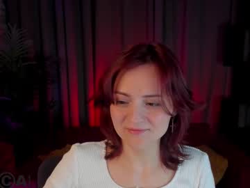 Taticamomile Chaturbate stream image from February 24, 2026