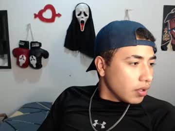 David_R_22 Chaturbate stream image from February 24, 2026