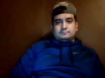 Ozlo Chaturbate stream image from February 24, 2026