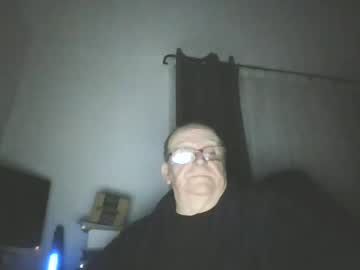 Papilly Chaturbate stream image from February 24, 2026