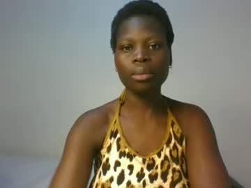 Sassytannia Chaturbate stream image from February 24, 2026