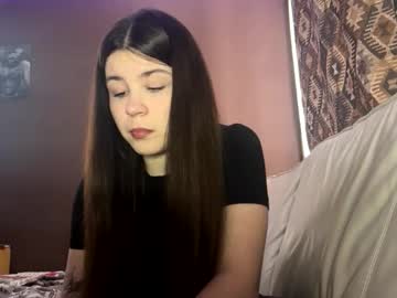 Hazelchesick Chaturbate stream image from February 24, 2026