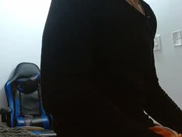 Sexual_Muscle Chaturbate stream image from February 24, 2026