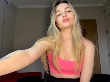 Hienheaslip Chaturbate stream image from February 24, 2026