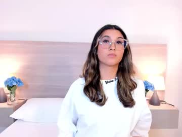 Mila_Thomass Chaturbate stream image from February 24, 2026