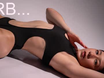 Elarabbit Chaturbate stream image from February 24, 2026