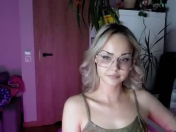 Lexie_Wild Chaturbate stream image from February 24, 2026