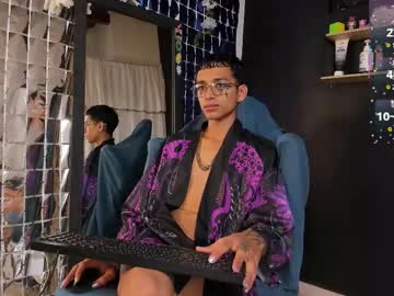 Charlieerusso Chaturbate stream image from February 24, 2026