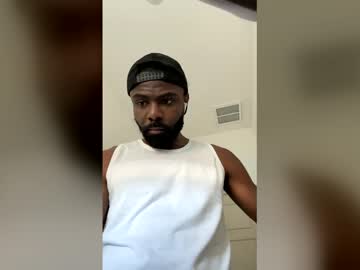 Heiirlawrence Chaturbate stream image from February 24, 2026