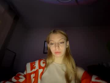 Franny_Fresh Chaturbate stream image from February 24, 2026