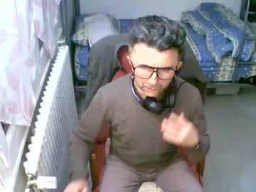 Lokoum39 Chaturbate stream image from February 24, 2026