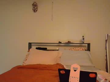 Bxdieelatina Chaturbate stream image from February 24, 2026