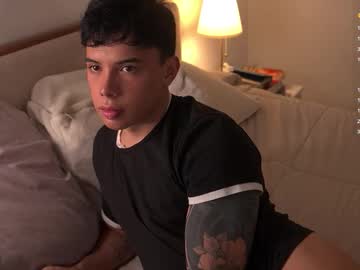 Zamuel_18 Chaturbate stream image from February 24, 2026