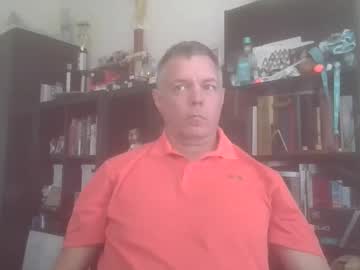 Badger32934 Chaturbate stream image from February 24, 2026