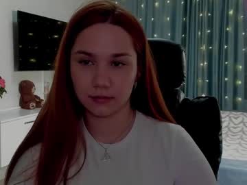 Kyliechapman Chaturbate stream image from February 24, 2026