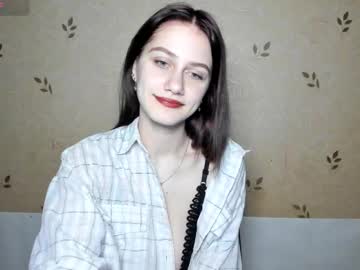 Nicoledaviss_ Chaturbate stream image from February 24, 2026