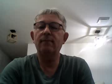 Milu72 Chaturbate stream image from February 24, 2026
