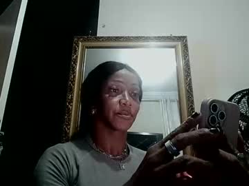 Paolla_23cm Chaturbate stream image from February 24, 2026