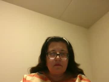 Whitelilly5 Chaturbate stream image from February 25, 2026