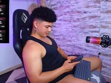 Edward__Clarck Chaturbate stream image from February 25, 2026
