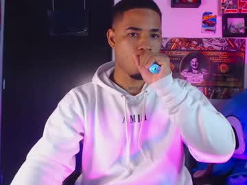 Kevin_Blackster Chaturbate stream image from February 25, 2026