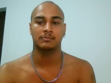 Lincelince2003 Chaturbate stream image from February 25, 2026