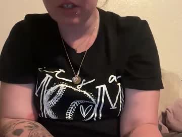 Naughtylilkittten Chaturbate stream image from February 25, 2026