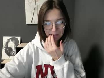 Shining_Pearl Chaturbate stream image from February 25, 2026