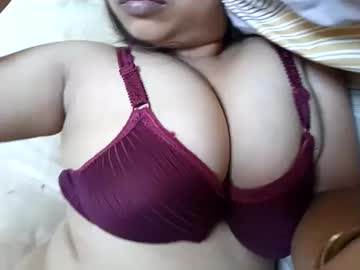 Missirubrub Chaturbate stream image from February 25, 2026
