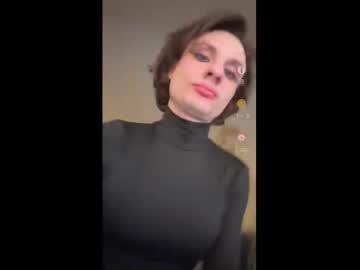 Kri2sti000 Chaturbate stream image from February 25, 2026