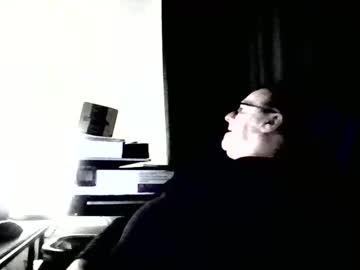Papilly Chaturbate stream image from February 25, 2026