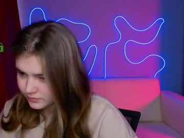 Arielmell Chaturbate stream image from February 25, 2026