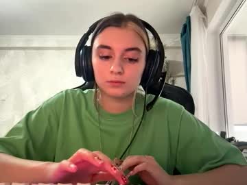 Norinefrymyer Chaturbate stream image from February 25, 2026