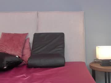 Violetavera_ Chaturbate stream image from February 25, 2026