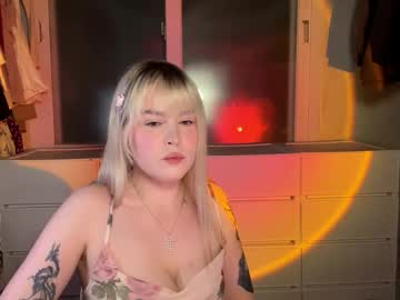 Antoinettebeitler Chaturbate stream image from February 25, 2026