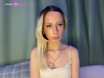 Dellacampbell Chaturbate stream image from February 25, 2026