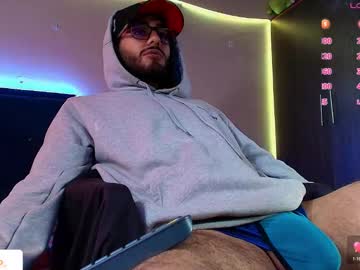 Kuzzcoo Chaturbate stream image from February 25, 2026