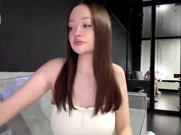 Vestaszanto Chaturbate stream image from February 25, 2026