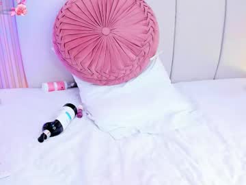 Carolriveraa Chaturbate stream image from February 25, 2026