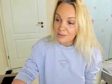Tiffany0 Chaturbate stream image from February 25, 2026