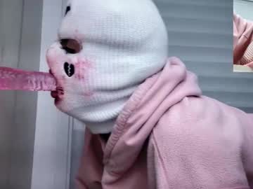 Charliethroat Chaturbate stream image from February 25, 2026