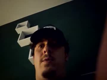 Alannovak8 Chaturbate stream image from February 25, 2026