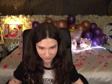 Babyflowerr Chaturbate stream image from February 25, 2026